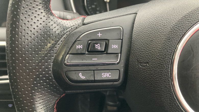 MG Hs 1.5 T-GDI Exclusive 5dr Petrol Hatchback